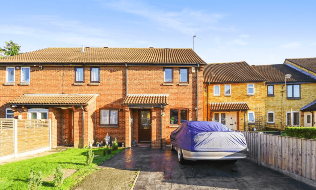 Hayes, UB3 2 bed end of terrace house £1,600 pcm (£369 pw)