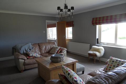 3 bedroom bungalow for sale, Sandy Gate, Scholes, Huddersfield