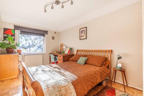 1 bedroom bungalow to rent - Burrow Walk, Herne Hill, London, SE21