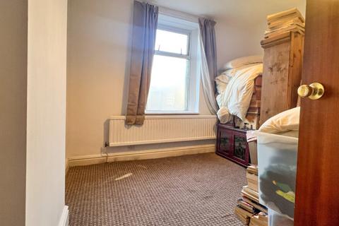 37 Coulston Road, Lancaster, LA1 3AD