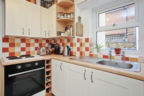 2 bedroom ground floor maisonette for sale, Wincheap, Canterbury, Kent, CT1 3TP