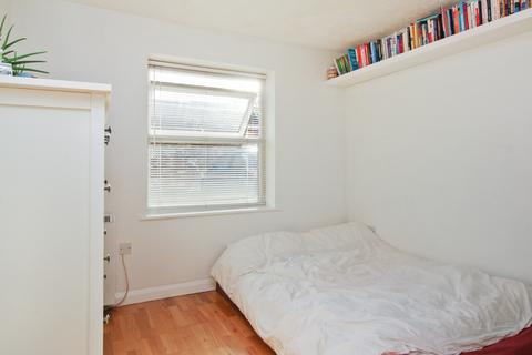 2 bedroom ground floor maisonette for sale, Wincheap, Canterbury, Kent, CT1 3TP