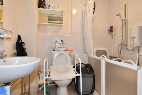 1 bedroom flat for sale, High Street, Ramsgate, Kent