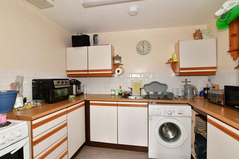 1 bedroom flat for sale, High Street, Ramsgate, Kent