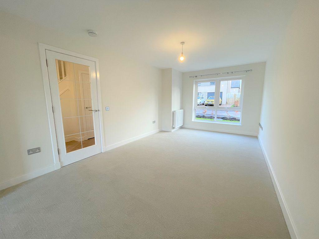 1 Strathgray Wynd, Dykes of Gray... 3 bed semidetached house £1,200