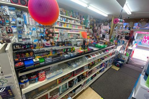 Shop for sale, Leatherhead, KT22