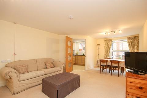 1 bedroom flat for sale - Peel Court, College Way, Welwyn Garden City, Hertfordshire