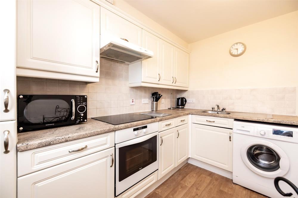 Kitchen 2