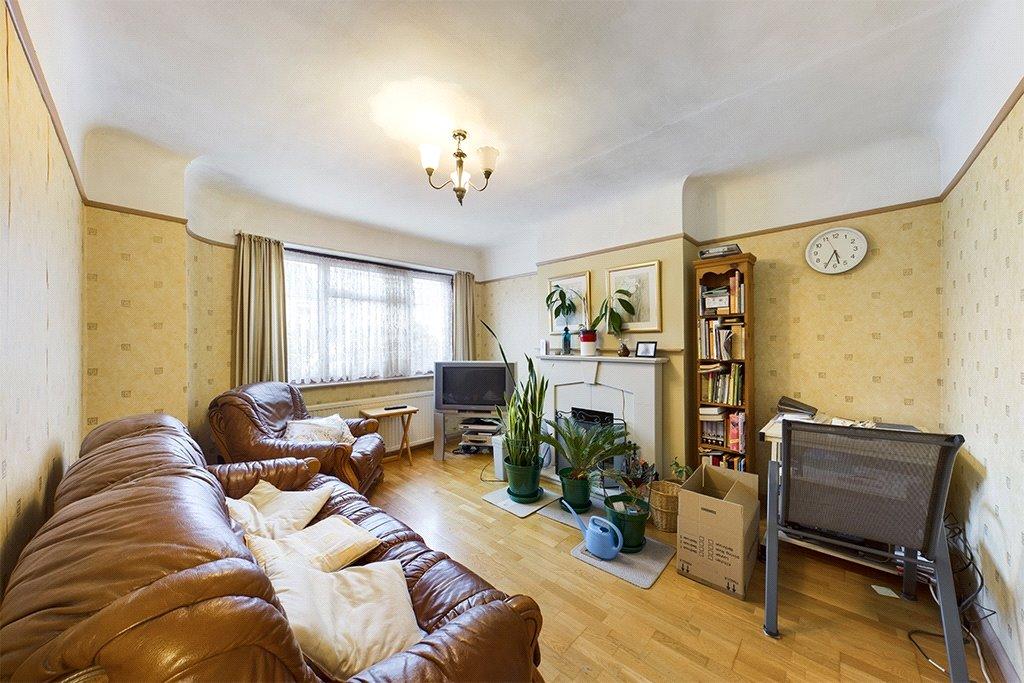 Parkfield Crescent, Ruislip, HA4 3 bed semidetached house for sale £