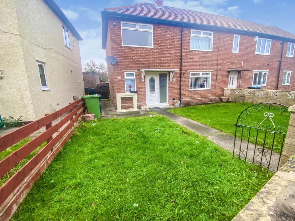Hexham Avenue, Hebburn, Hebburn, Tyne and Wear, NE31 2DL 3 bed terraced