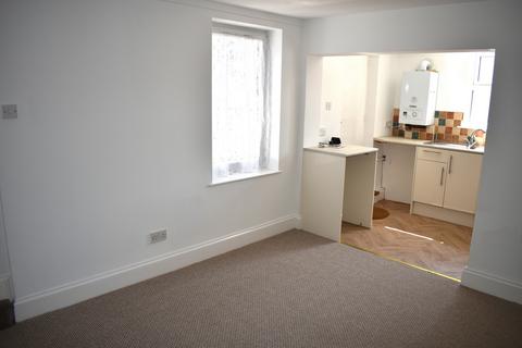 2 bedroom flat to rent, St Peters Road, Broadstairs, CT10