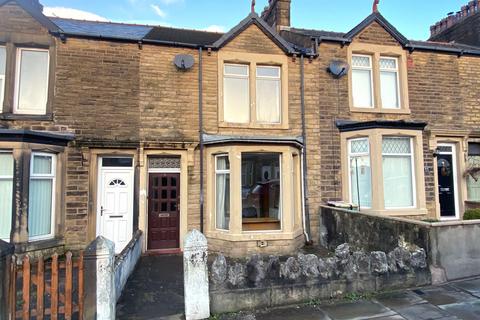 4 bedroom terraced house to rent, Coulston Road, Lancaster, LA1