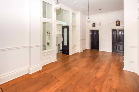 2 bedroom flat to rent, Windermere Terrace, Liverpool, Merseyside, L8