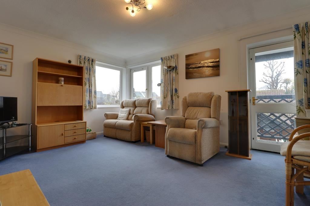 Sawbridge Park, Sawbridgeworth, CM21 1 bed apartment £220,000