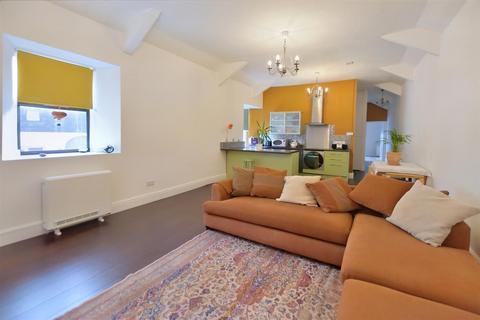 2 bedroom flat for sale, Main Street, Pembroke