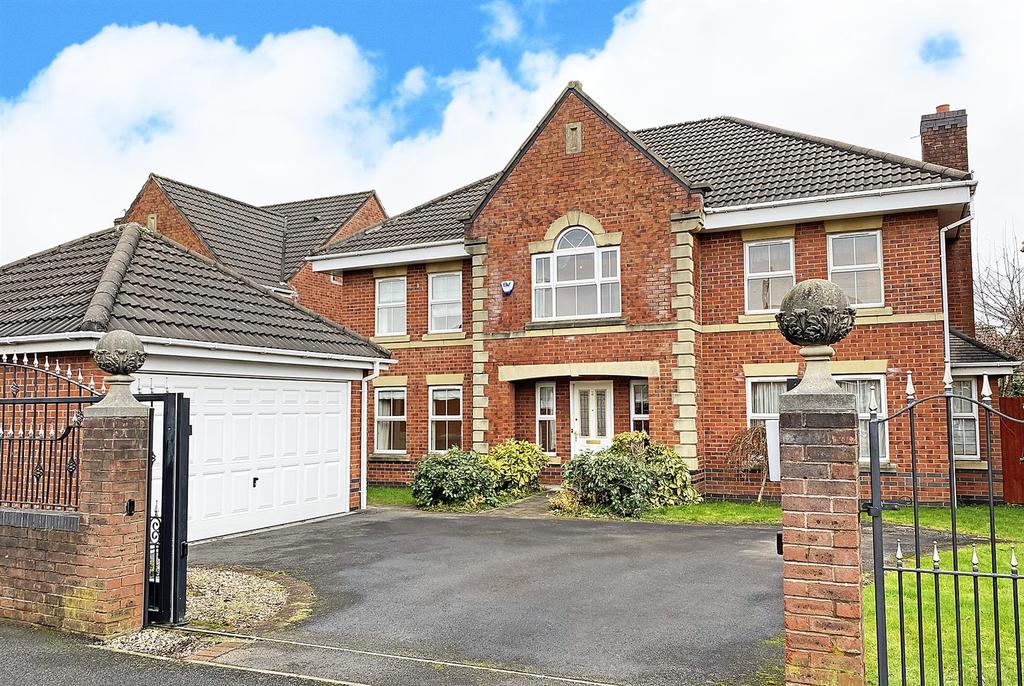 Aimson Road West, Timperley 5 bed detached house £800,000