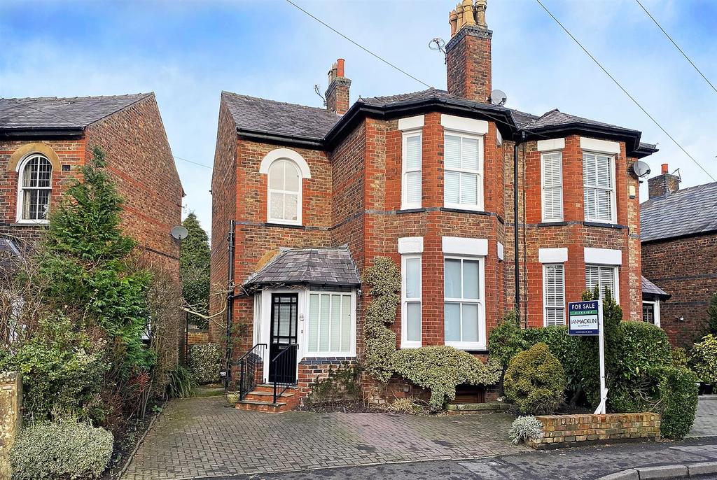 Park Road, Hale 3 bed semidetached house for sale £675,000