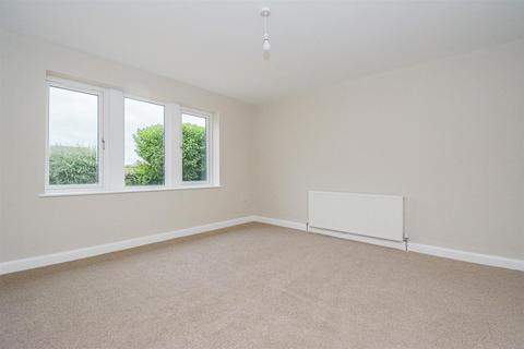 4 bedroom detached house for sale - Windmill Hill Lane, Emley Moor, Huddersfield