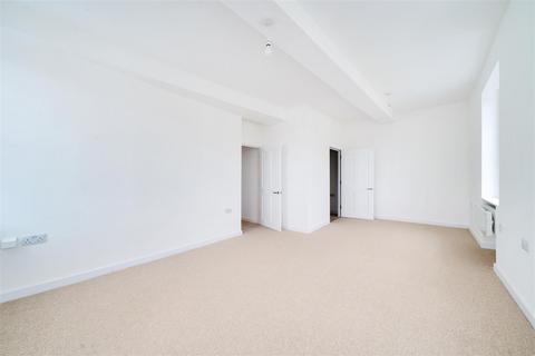 2 bedroom flat for sale, 9 Longs Building, Snuff Court