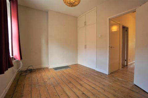 16 Fox Hill Road, Sheffield, S6 1HB