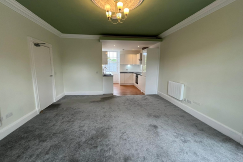 3 bedroom flat to rent, Main Street, EDINBURGH