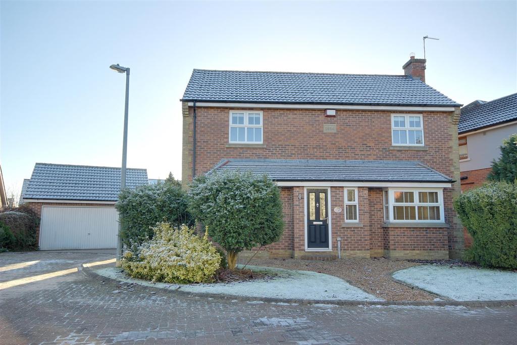 The Stray, South Cave 4 bed detached house for sale £370,000