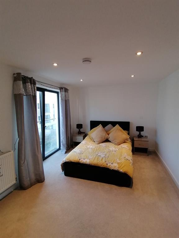 Bayside, Fishermans Beach, Range Road, Hythe Kent 3 bed townhouse £