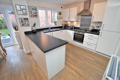 10 Windlass Drive, Wigston, LE18 4NW
