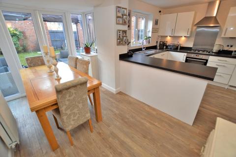 10 Windlass Drive, Wigston, LE18 4NW