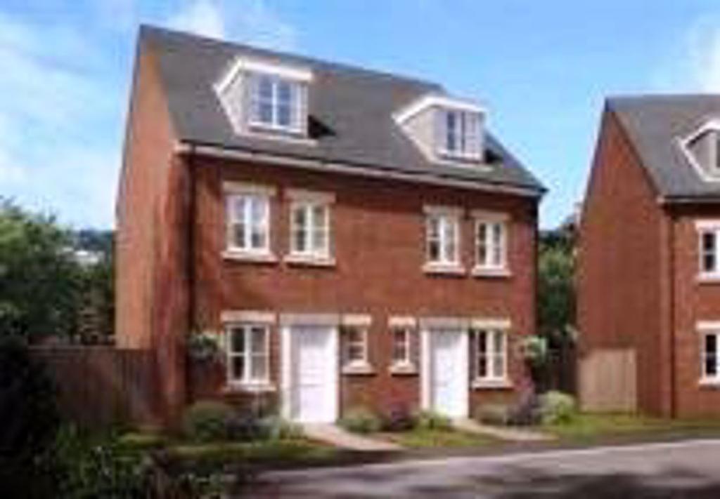 Mulberry Wynd, Stockton On Tees 4 bed townhouse £875 pcm (£202 pw)