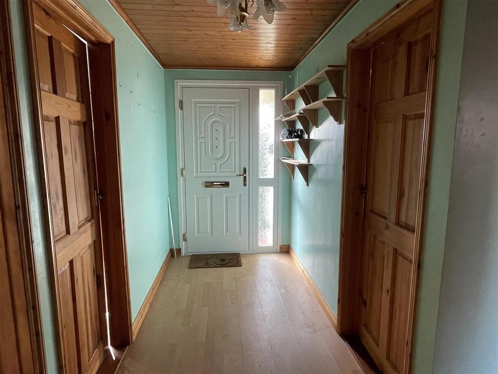 Entrance Hall: