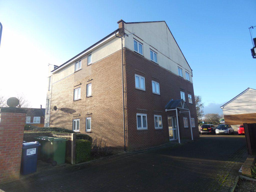 Cormorant Drive, Gateshead 2 bed apartment £675 pcm (£156 pw)