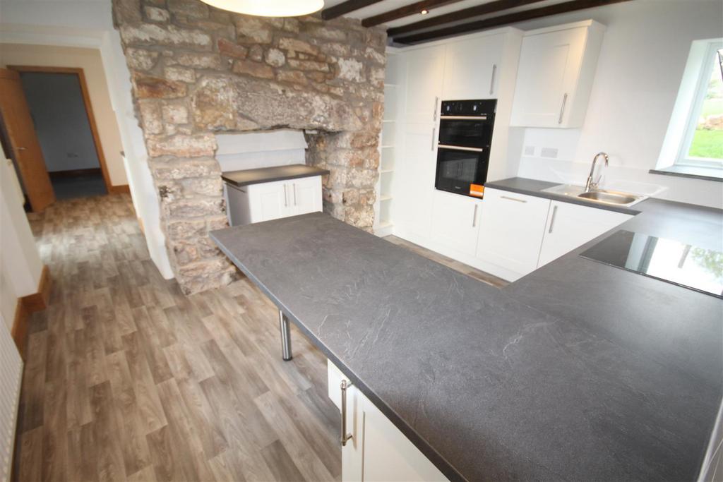 Tan Y Graig Road, Llysfaen 4 bed detached house for sale £469,500