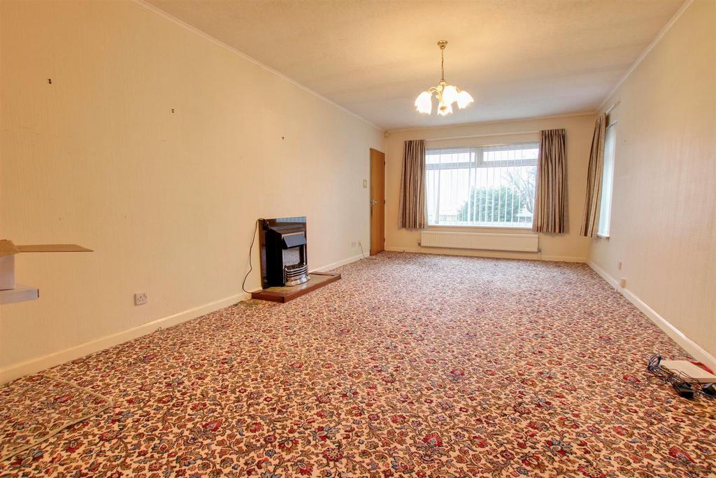 Brimington Road, Willerby, Hull 2 bed detached bungalow £285,000