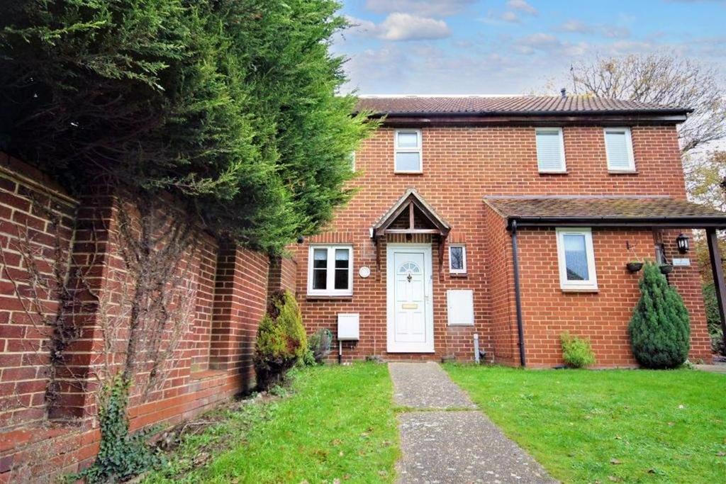 Billericay 2 Bedrooms 2 bed house £1,150 pcm (£265 pw)