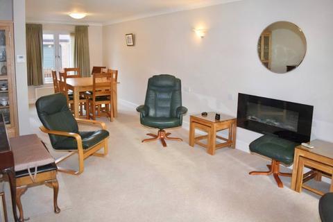 2 bedroom retirement property for sale, Bearwater, Hungerford RG17