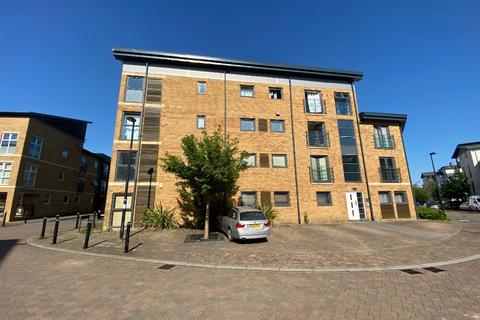 2 bedroom flat to rent, Pasteur Drive, Old Town, Swindon, SN1