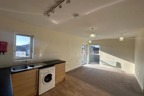 2 bedroom flat to rent, Pasteur Drive, Old Town, Swindon, SN1