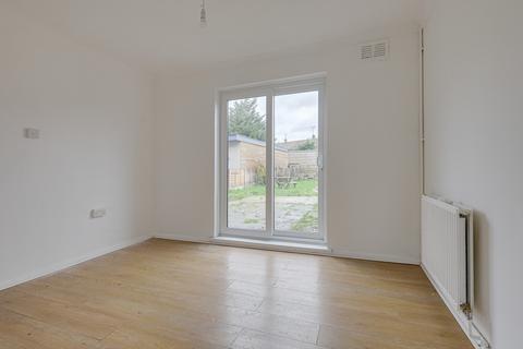 2 Archer Close, Southend-on-sea, SS2 4QY