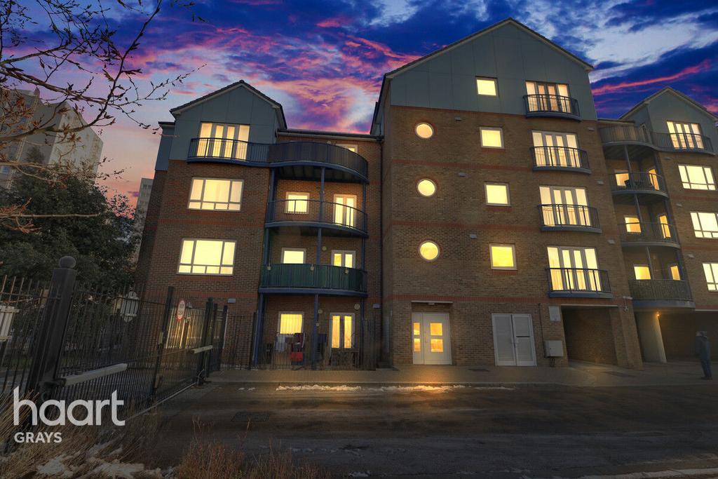 Anchor Court, Argent Street, Grays 2 bed flat for sale £225,000