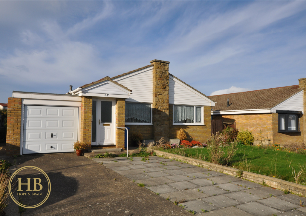 62 St.Andrews Road, Whitby 3 bed detached bungalow £260,000
