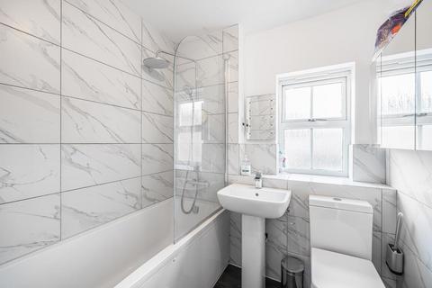7 Sharman Row, Slough, SL3 7GJ