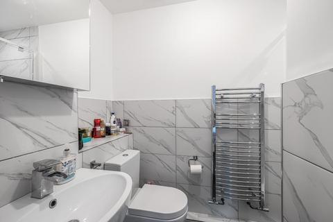 7 Sharman Row, Slough, SL3 7GJ