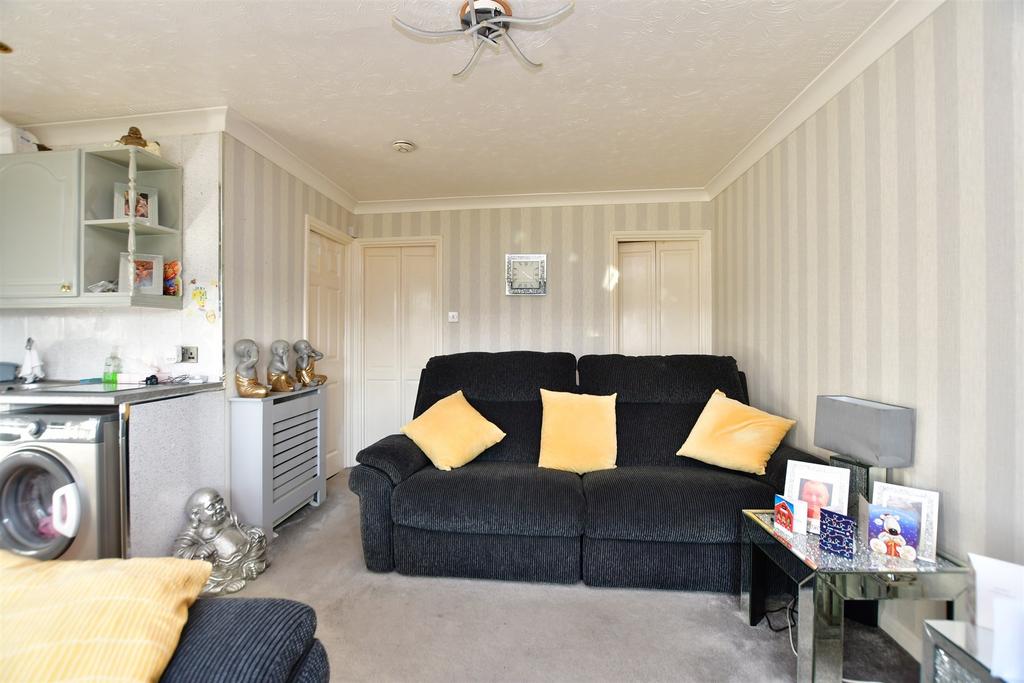 Kitchen/ Living Area