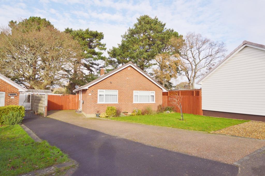 Rectory Avenue, Corfe Mullen BH21 3 bed detached bungalow £450,000