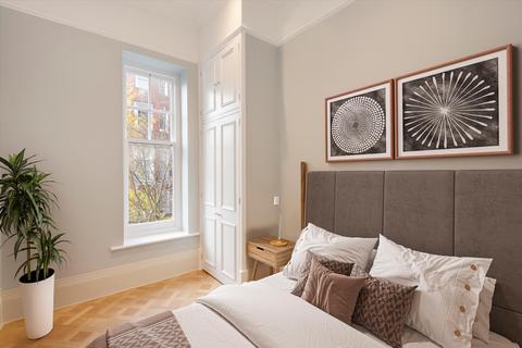 2 bedroom flat for sale - Sloane Court East, Knightsbridge, London, SW3