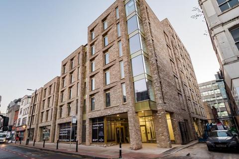 undefined, Flat 4 :: The Quarters