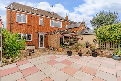 5 bedroom detached house for sale - Silver Street, Newport Pagnell, Buckinghamshire