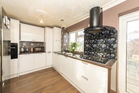 20 Beech Lane, Earley, Reading, RG6 5PT