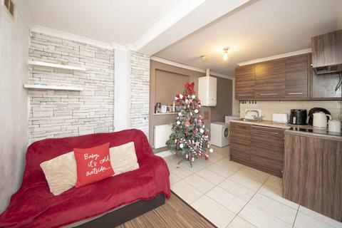 20 Beech Lane, Earley, Reading, RG6 5PT